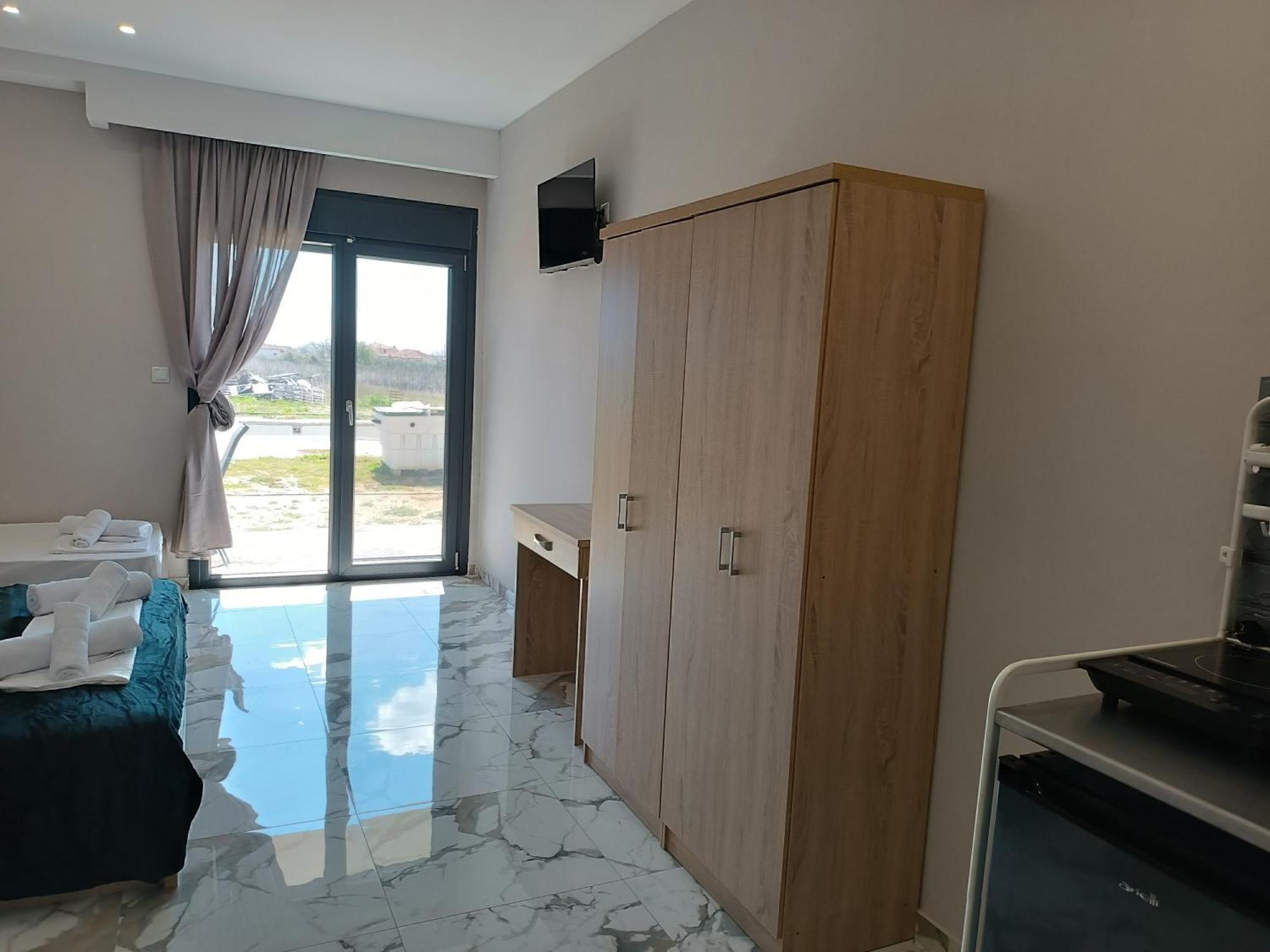 Bella Kaliva Aparthotel Kalyves Polygyrou Eksteriør bilde